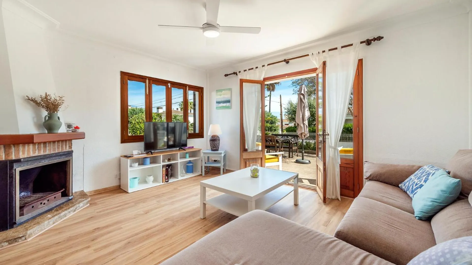 Villa Magraner By Sealand Villas Can Picafort